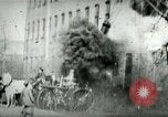 Standbild Feuerwehrleute reagiert auf Alarm Chicago Illinois USA, 1896, aus Sekunde 44 historischem Filmmaterial Videoclip 65675065305