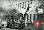 Standbild Feuerwehrleute reagiert auf Alarm Chicago Illinois USA, 1896, aus Sekunde 52 historischem Filmmaterial Videoclip 65675065305