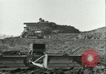 Image Crocodile autoroute Pont De Pieux Wesel Allemagne, 1945, de la seconde 12 séquences d'archives historiques vidéo 65675065306
