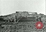 Image Crocodile autoroute Pont De Pieux Wesel Allemagne, 1945, de la seconde 25 séquences d'archives historiques vidéo 65675065306