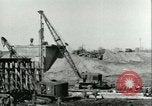 Image Crocodile autoroute Pont De Pieux Wesel Allemagne, 1945, de la seconde 30 séquences d'archives historiques vidéo 65675065306