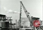 Image Crocodile autoroute Pont De Pieux Wesel Allemagne, 1945, de la seconde 49 séquences d'archives historiques vidéo 65675065306