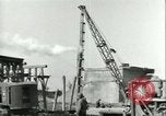 Image Crocodile autoroute Pont De Pieux Wesel Allemagne, 1945, de la seconde 52 séquences d'archives historiques vidéo 65675065306