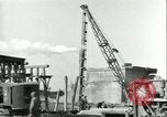 Image Crocodile autoroute Pont De Pieux Wesel Allemagne, 1945, de la seconde 54 séquences d'archives historiques vidéo 65675065306