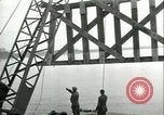 Image railroad bridge Wesel Allemagne, 1945, de la seconde 27 séquences d'archives historiques vidéo 65675065307