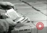 Image Gold et oeuvres d'art volées dans des mines de sel Merkers Allemagne, 1945, de la seconde 25 séquences d'archives historiques vidéo 65675065309