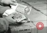 Image Gold et oeuvres d'art volées dans des mines de sel Merkers Allemagne, 1945, de la seconde 34 séquences d'archives historiques vidéo 65675065309