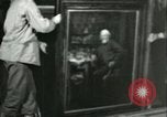Image Gold et oeuvres d'art volées dans des mines de sel Merkers Allemagne, 1945, de la seconde 58 séquences d'archives historiques vidéo 65675065309