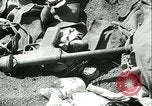 Image japonais Silent attack Okinawa îles Ryukyu, 1945, de la seconde 22 séquences d'archives historiques vidéo 65675065312
