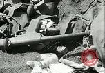 Image japonais Silent attack Okinawa îles Ryukyu, 1945, de la seconde 23 séquences d'archives historiques vidéo 65675065312