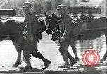Image Les troupes allemandes se sont félicités de l'ancien français domaines de Pologne Pologne, 1939, de la seconde 16 séquences d'archives historiques vidéo 65675065314