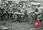 Immagine di La sepoltura di ultimo guscio tedesco Francia, 1918, secondo 7 filmato di repertorio 65675065320