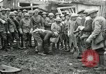 Immagine di La sepoltura di ultimo guscio tedesco Francia, 1918, secondo 9 filmato di repertorio 65675065320