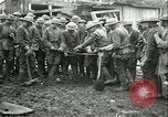 Immagine di La sepoltura di ultimo guscio tedesco Francia, 1918, secondo 38 filmato di repertorio 65675065320