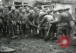 Immagine di La sepoltura di ultimo guscio tedesco Francia, 1918, secondo 41 filmato di repertorio 65675065320