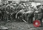 Immagine di La sepoltura di ultimo guscio tedesco Francia, 1918, secondo 48 filmato di repertorio 65675065320
