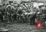 Immagine di La sepoltura di ultimo guscio tedesco Francia, 1918, secondo 49 filmato di repertorio 65675065320