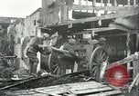 Immagine di Le truppe degli Stati Uniti celebra armistizio nel 1918 Remoiville Francia, 1918, secondo 6 filmato di repertorio 65675065321