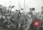 Standbild 105 Field Artillery Etraye Frankreich, 1918, aus Sekunde 30 historischem Filmmaterial Videoclip 65675065326