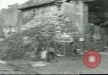 Standbild Stadt Ruinen Seicheprey Frankreich, 1918, aus Sekunde 16 historischem Filmmaterial Videoclip 65675065331