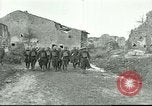 Standbild Stadt Ruinen Seicheprey Frankreich, 1918, aus Sekunde 25 historischem Filmmaterial Videoclip 65675065331