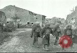 Standbild Stadt Ruinen Seicheprey Frankreich, 1918, aus Sekunde 30 historischem Filmmaterial Videoclip 65675065331