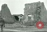 Standbild Stadt Ruinen Seicheprey Frankreich, 1918, aus Sekunde 54 historischem Filmmaterial Videoclip 65675065331