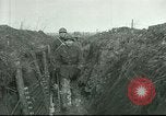 Immagine di Trincee Francia, 1918, secondo 27 filmato di repertorio 65675065333