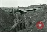 Immagine di Trincee Francia, 1918, secondo 56 filmato di repertorio 65675065333