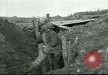Immagine di Trincee Francia, 1918, secondo 61 filmato di repertorio 65675065333