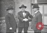 Image Samuel Gompers de la Fédération américaine du travail Buffalo New York USA, 1917, de la seconde 22 séquences d'archives historiques vidéo 65675065342