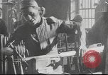 Image la fabrication d'armes United States USA, 1918, de la seconde 11 séquences d'archives historiques vidéo 65675065346