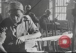 Image la fabrication d'armes United States USA, 1918, de la seconde 12 séquences d'archives historiques vidéo 65675065346