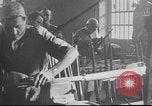 Image la fabrication d'armes United States USA, 1918, de la seconde 14 séquences d'archives historiques vidéo 65675065346