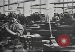Image la fabrication d'armes United States USA, 1918, de la seconde 22 séquences d'archives historiques vidéo 65675065346