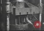 Standbild arme Herstellwerk United States USA, 1918, aus Sekunde 9 historischem Filmmaterial Videoclip 65675065347