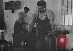 Standbild arme Herstellwerk United States USA, 1918, aus Sekunde 34 historischem Filmmaterial Videoclip 65675065347