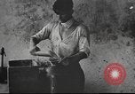 Standbild arme Herstellwerk United States USA, 1918, aus Sekunde 47 historischem Filmmaterial Videoclip 65675065347
