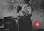 Standbild arme Herstellwerk United States USA, 1918, aus Sekunde 52 historischem Filmmaterial Videoclip 65675065347