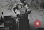 Standbild arme Herstellwerk United States USA, 1918, aus Sekunde 61 historischem Filmmaterial Videoclip 65675065347