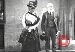 Immagine di Re Giorgio V e la regina Mary Londra Inghilterra Regno Unito, 1918, secondo 6 filmato di repertorio 65675065349