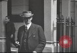 Immagine di Re Giorgio V e la regina Mary Londra Inghilterra Regno Unito, 1918, secondo 34 filmato di repertorio 65675065349