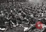 Image ELE GA soldats en ligne mess United States USA, 1917, de la seconde 32 séquences d'archives historiques vidéo 65675065358