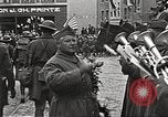 Standbild französische Truppen Frankreich, 1919, aus Sekunde 12 historischem Filmmaterial Videoclip 65675065365