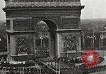 Standbild französische Truppen Frankreich, 1919, aus Sekunde 16 historischem Filmmaterial Videoclip 65675065365