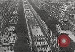 Standbild französische Truppen Frankreich, 1919, aus Sekunde 29 historischem Filmmaterial Videoclip 65675065365