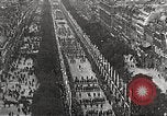 Standbild französische Truppen Frankreich, 1919, aus Sekunde 31 historischem Filmmaterial Videoclip 65675065365