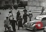 Standbild Generalstreik Rom Italien, 1948, aus Sekunde 36 historischem Filmmaterial Videoclip 65675065370