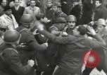 Standbild Generalstreik Rom Italien, 1948, aus Sekunde 59 historischem Filmmaterial Videoclip 65675065370