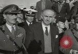 Standbild Versand von Lebensmitteln Athen Griechenland, 1948, aus Sekunde 25 historischem Filmmaterial Videoclip 65675065375
